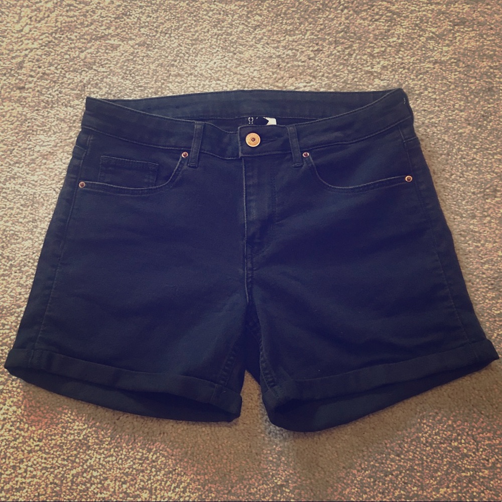 H&M Divided Black Shorts. Sz 8