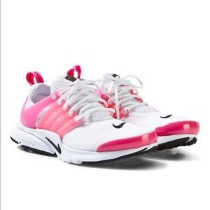 Pink and white Nike presto . Size 4 !