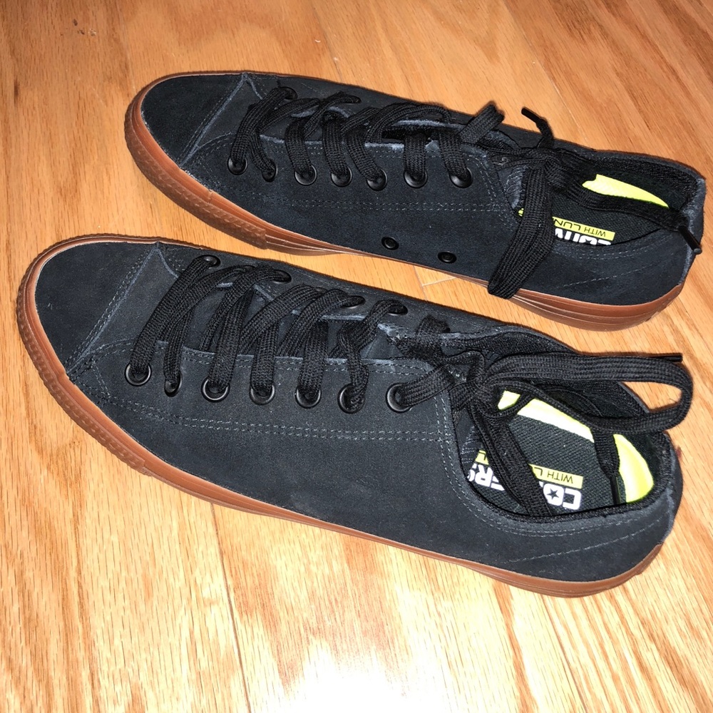 Suede Converse