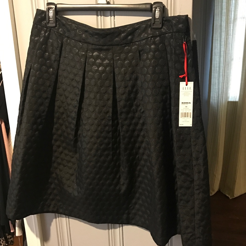 Elle Skirt Size 14 - New With Tags