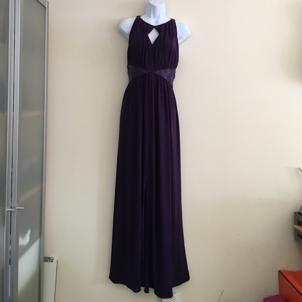 Plum Evening Gown 👠