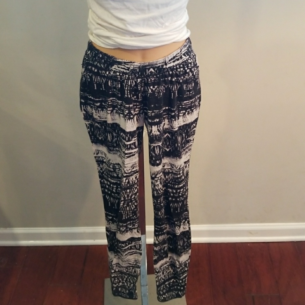 💕Maurices Pattern Leggings💕