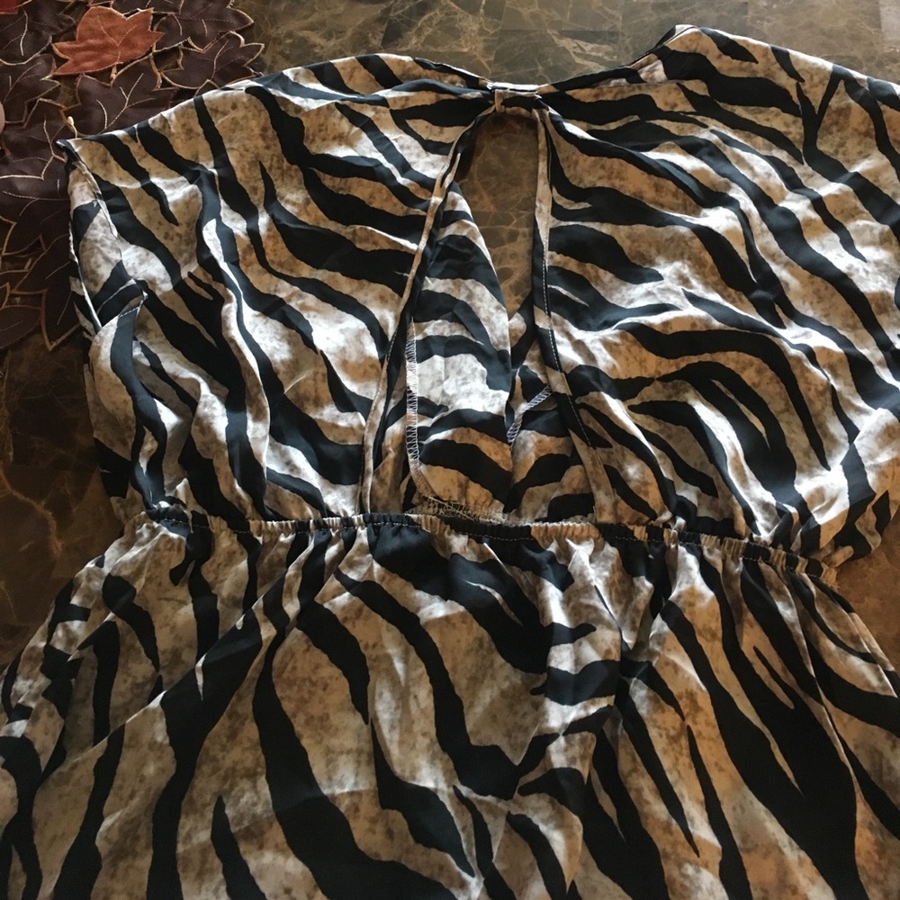 Pattern blouse - Picture 4 of 5