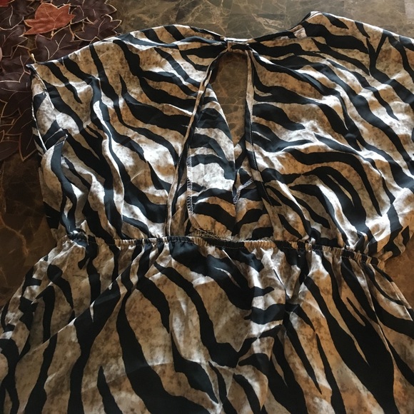 Pattern blouse - Picture 4 of 5