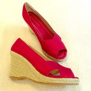 Apostrophe Halle Espadrille Wedge
