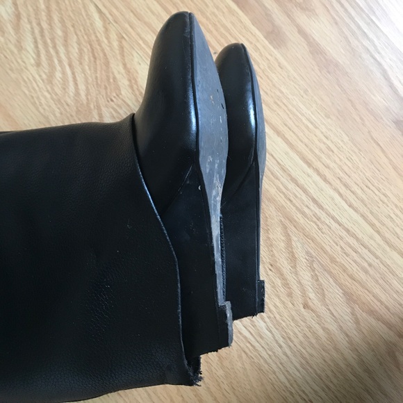 Black boots - Picture 7 of 8