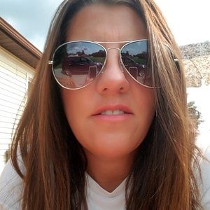 Meet your Posher, Chasity