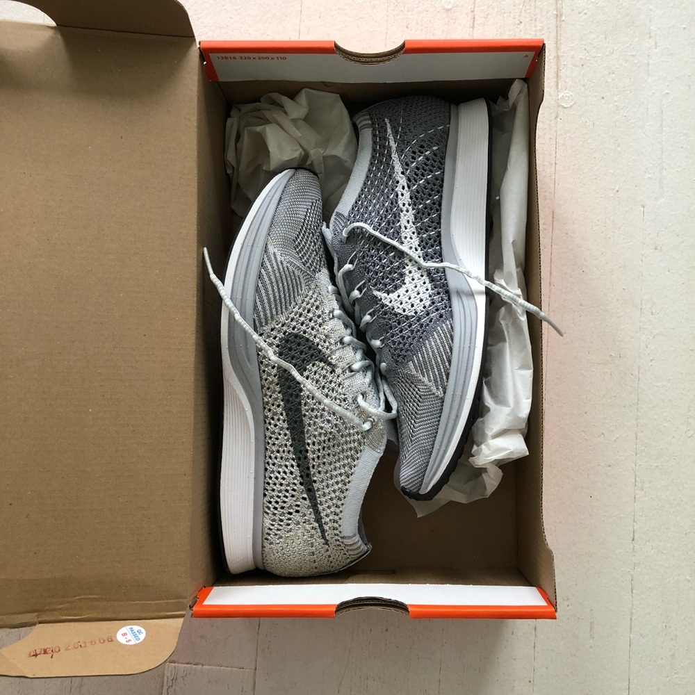 Nike Flyknit Racer - Pure Platinum