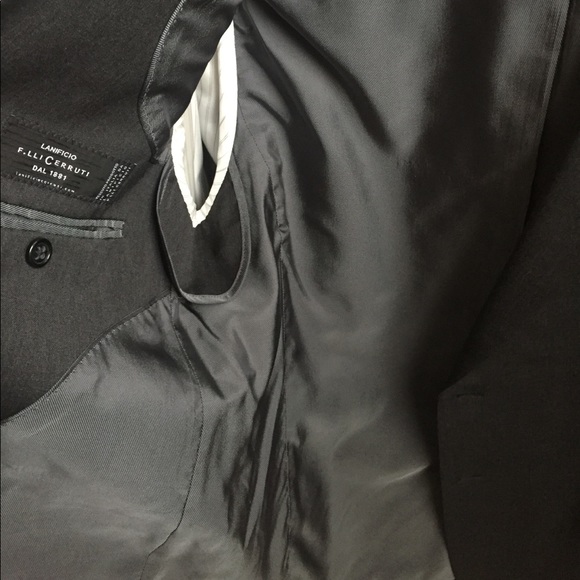 ➡️ Banana Republic dark gray suit-Tailored⬅️ - Picture 4 of 7