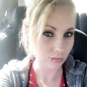 Meet your Posher, Steph