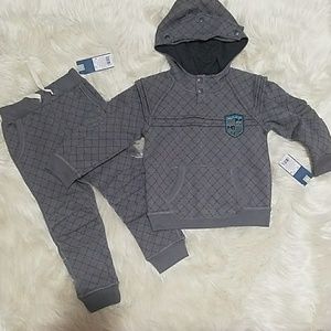 Boy's Sweatshirt and Sweatpants 3T *NWT