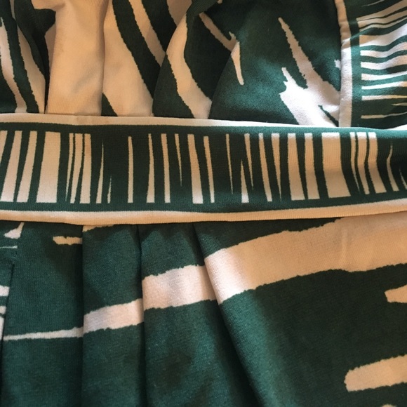 Pattern blouse - Picture 3 of 4