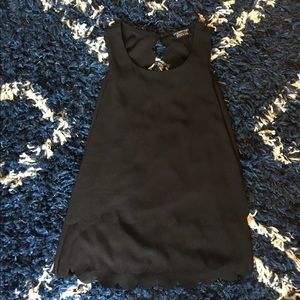 NWOT Papermoon black scalloped top