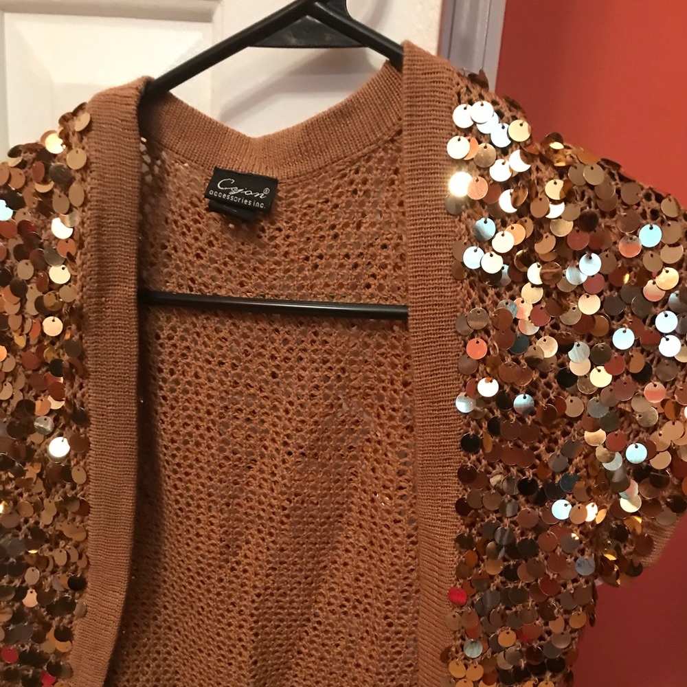 Sweater - Picture 2 of 4