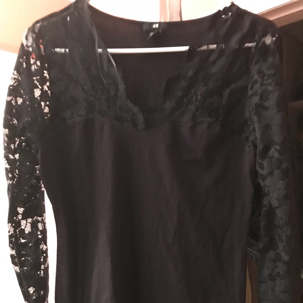 Sweater - Picture 4 of 4