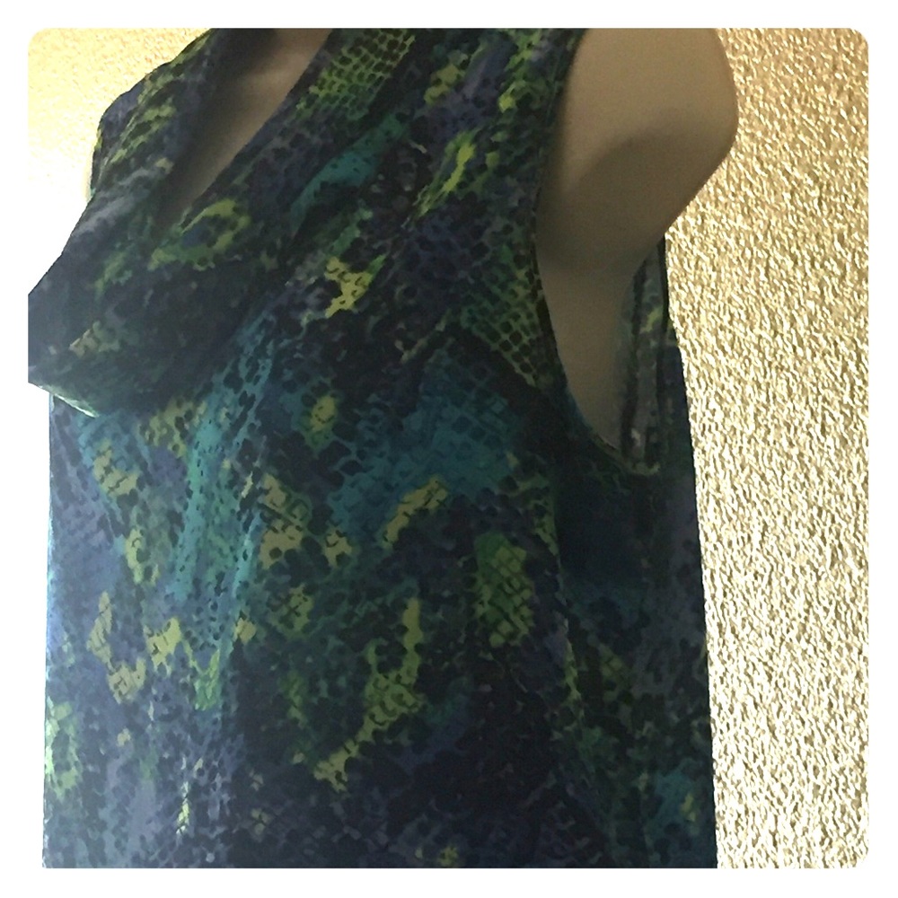 Women’s Blouse