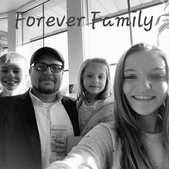 Meet your Posher, Benjamin - Picture 1 of 1