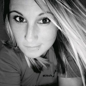 Meet your Posher, Stephanie