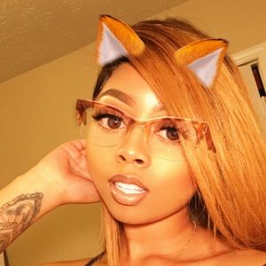 Meet your Posher, Taraveia