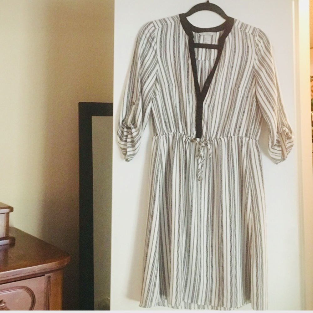 •• H&M Pin-striped Dress ••