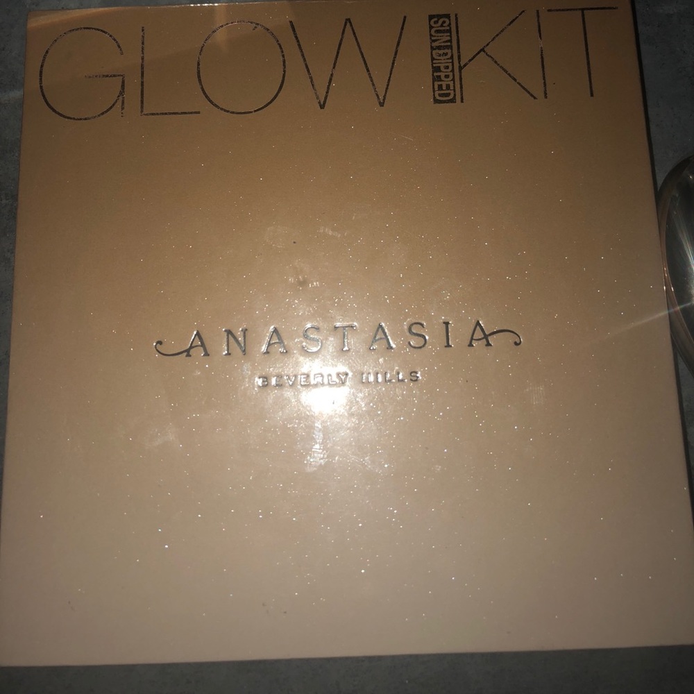 Glow kit