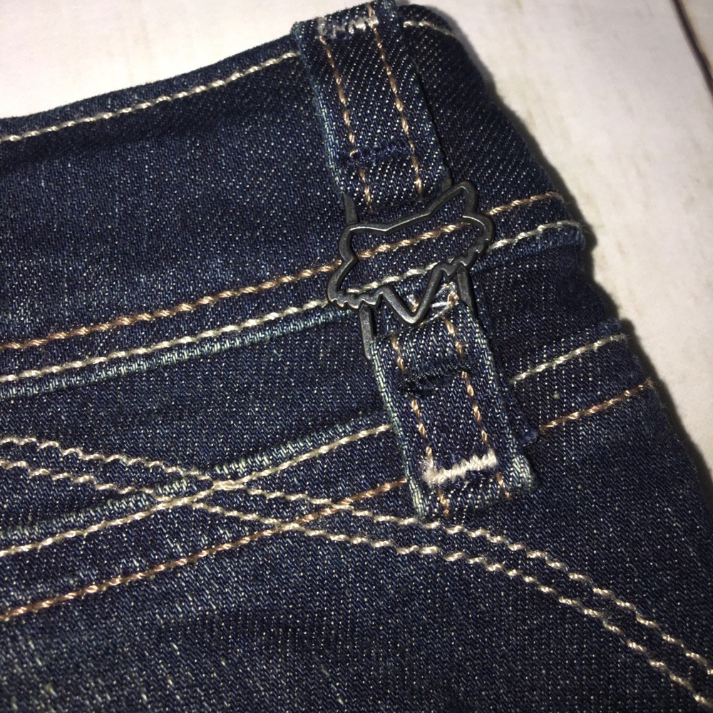 🆕 FOX RACING RUMBLE CUTOFF DENIM JEAN SHORTS - Picture 8 of 8