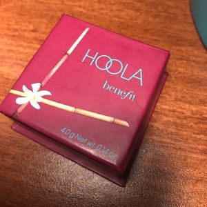 Benefit hoola mini
