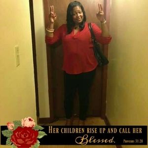 Meet your Posher, Nelly