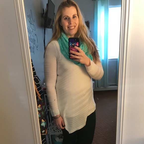 Meet your Posher, Stephanie - Picture 6 of 6