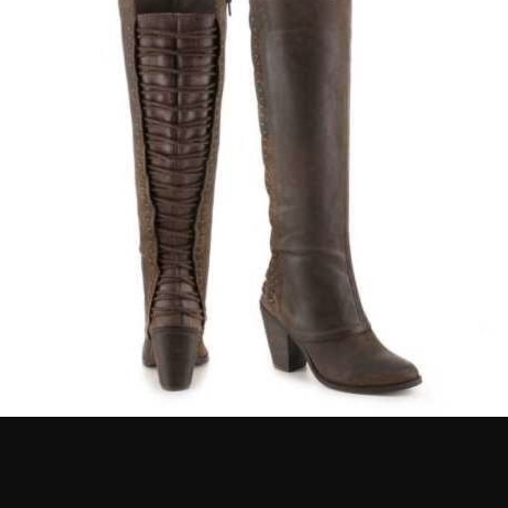 Brown boots