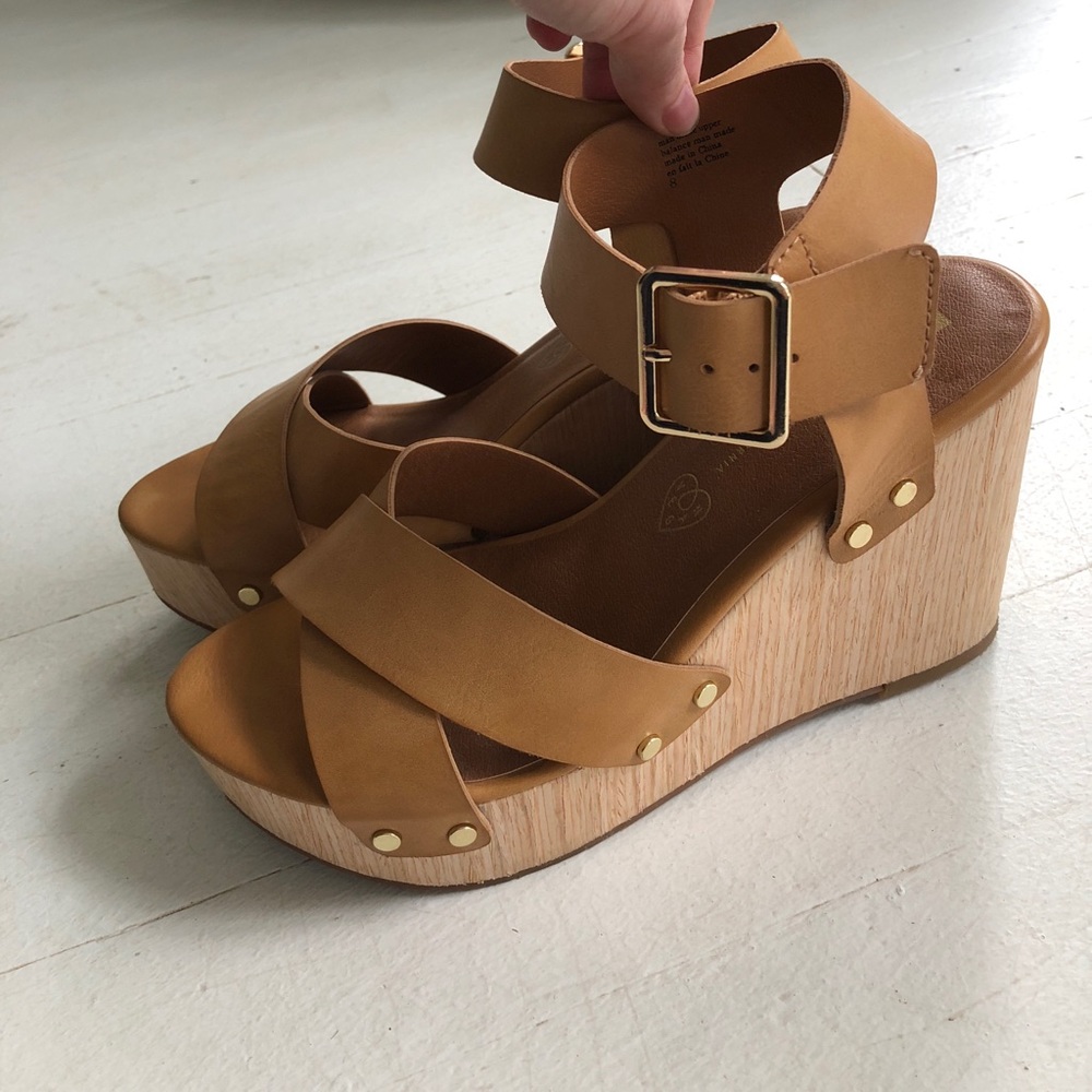 Vegan Wedge Sandals