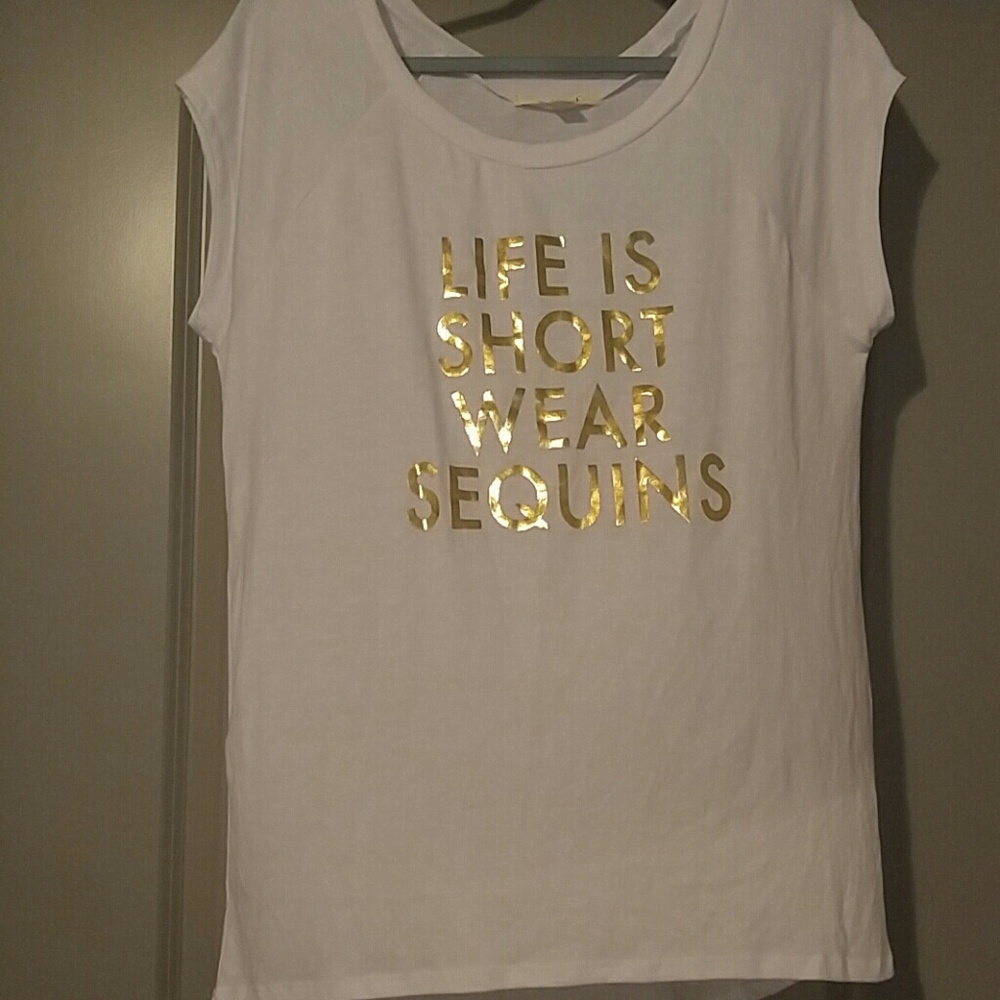 Francescas long white graphic tee size large