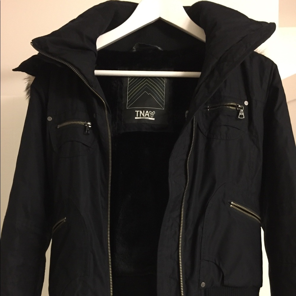Aritzia TNA St. Moritz Parka - Picture 2 of 6