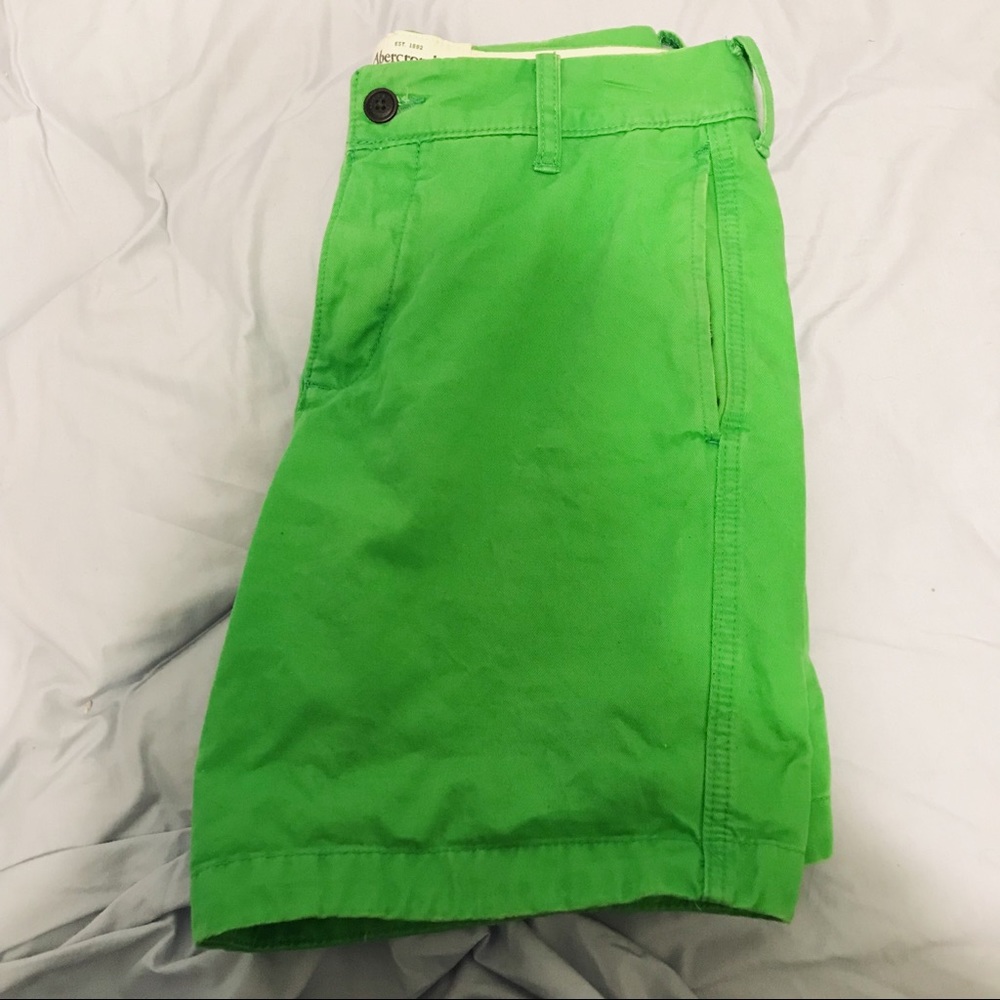 Abercrombie green shorts