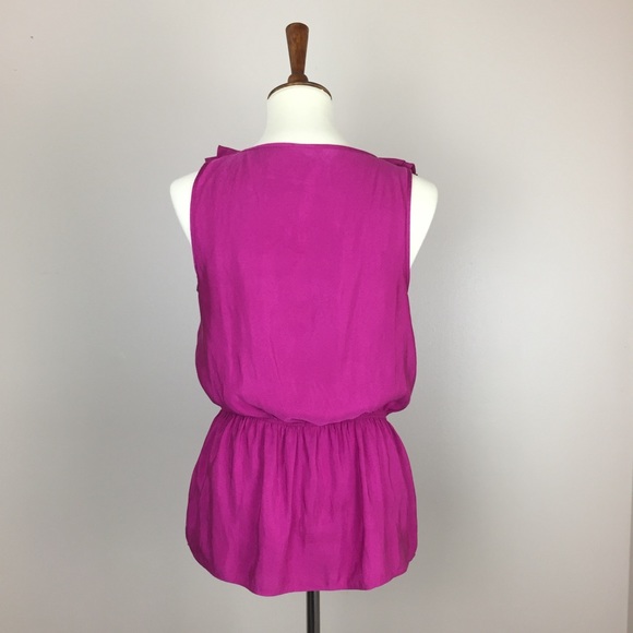 Express Ruffle Sleeveless Blouse - Picture 5 of 5