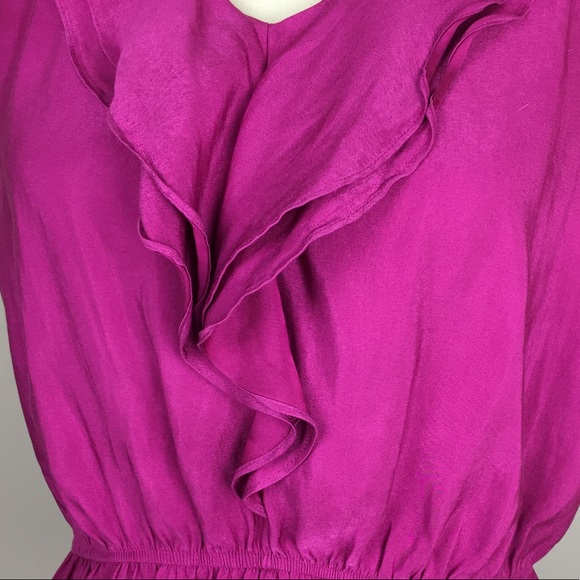 Express Ruffle Sleeveless Blouse - Picture 3 of 5