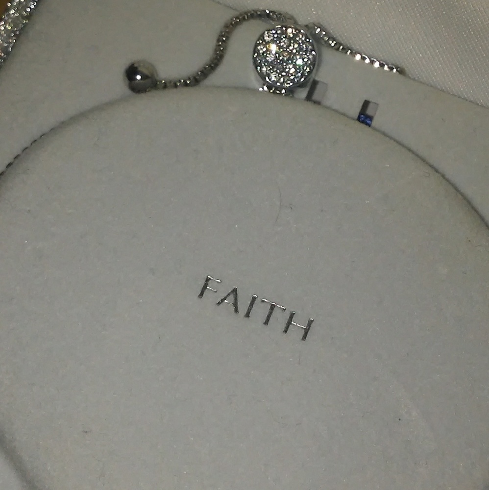 💎Authentic Swarovski Crystals💎 - Picture 3 of 3
