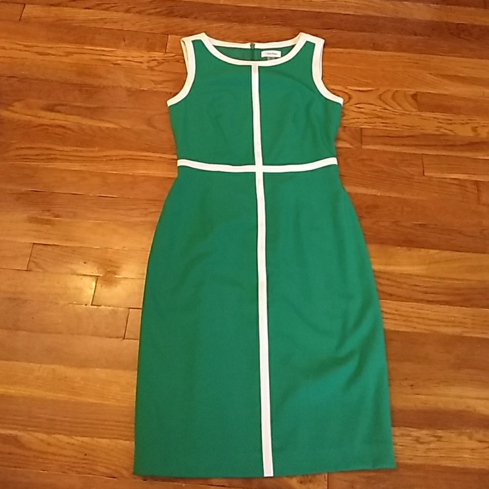 Calvin Klein size 6 dress green brand new