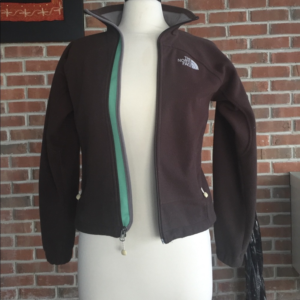 North face windfall jacket