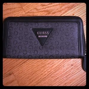 Guess wallet