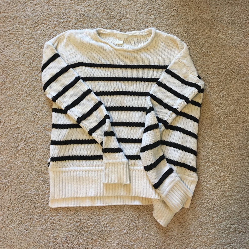 H&M’s sweater