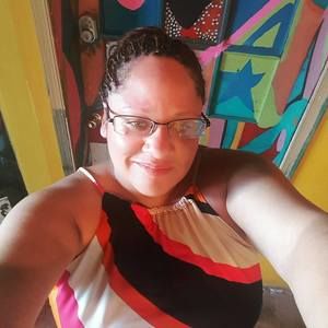 Meet your Posher, Alesha