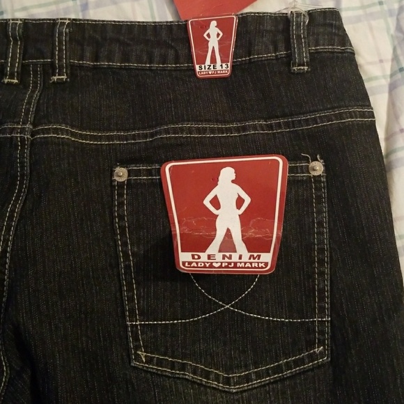 Jeans - Picture 3 of 4