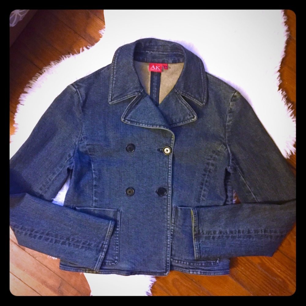 Anne Klein cropped Denim Peacoat jean jacket