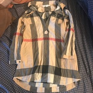 Girls Burberry dress size 7y