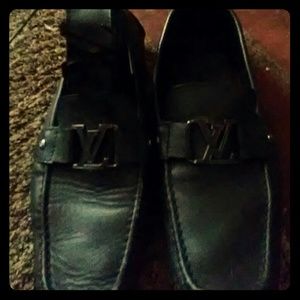 LOUIS VUITTION FLIP FLOPS WITH LOUIS VUITTION BELT