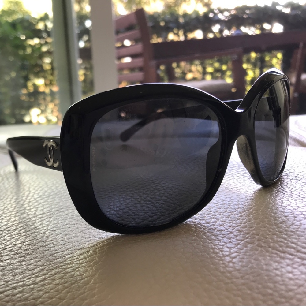 Chanel glasses black