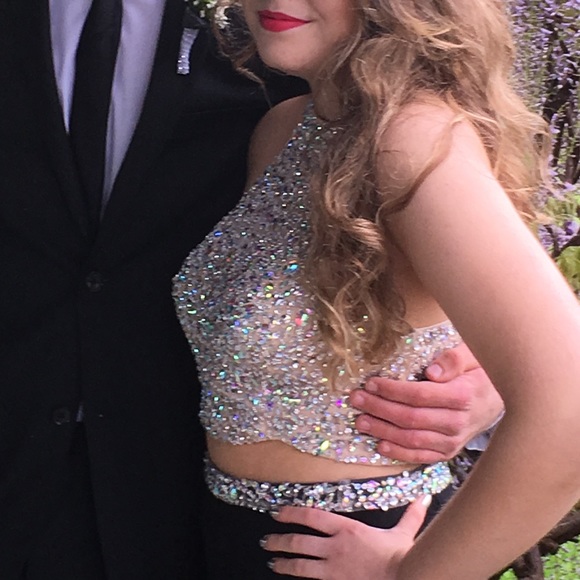 Prom dress in black 🔥😍 - Picture 4 of 8