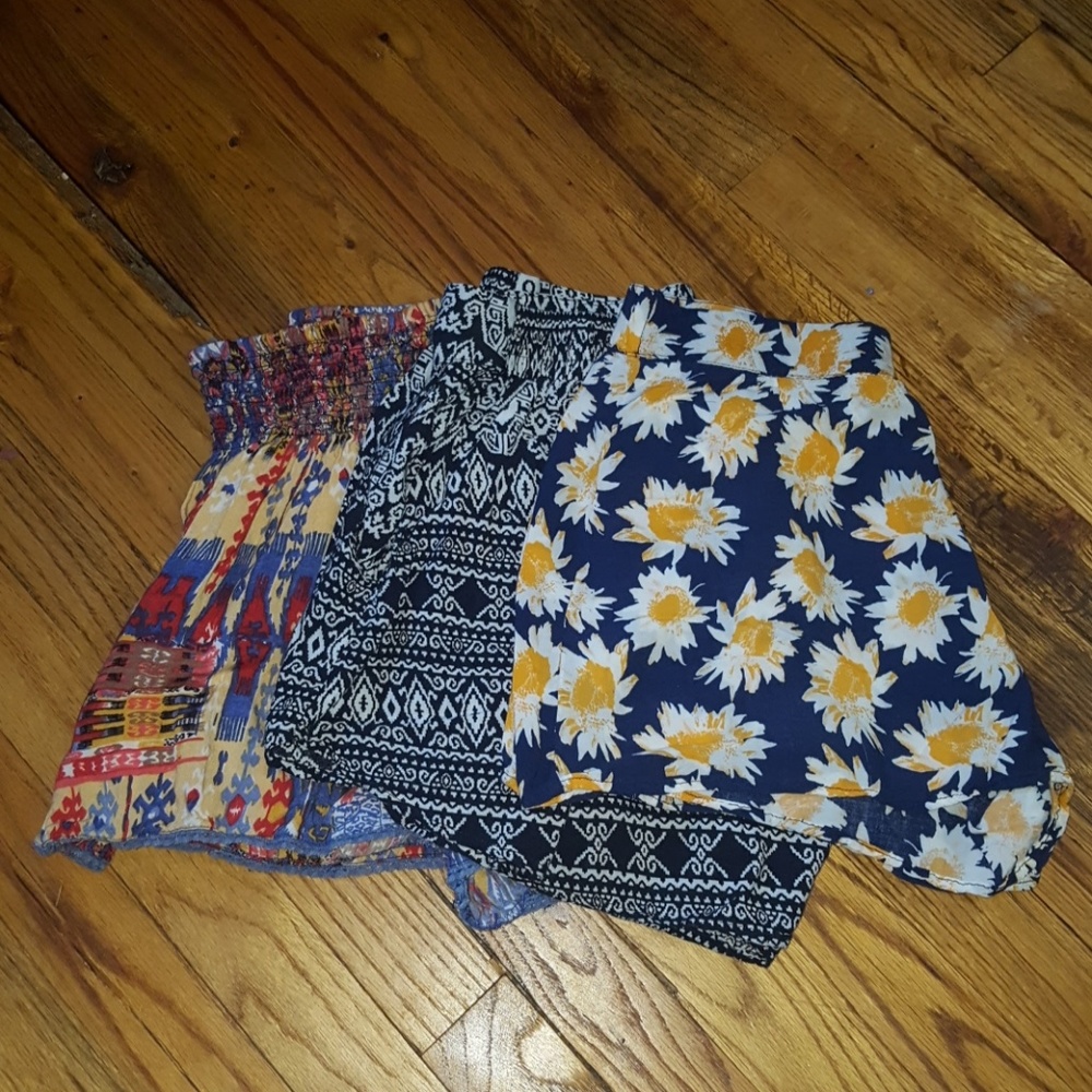 Flowy printed shorts bundle