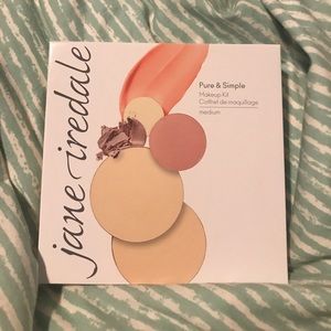 Jane Iredale Pure & Simple Makeup Kit